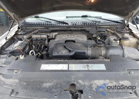 2003 Ford Expedition Eddie Bauer z USA, uszkodzony, nr VIN 1FMFU17L93LA62001